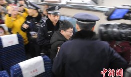 柳州警方爆料事件视频