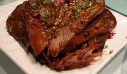 麻辣鸭头爆料怎么做的视频,麻辣鲜香，一口接一口