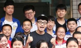 爆料娱乐饭,明星幕后故事大揭秘