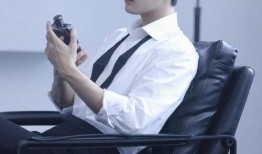 娱乐博主爆料博肖是谁啊,娱乐博主最新爆料引热议